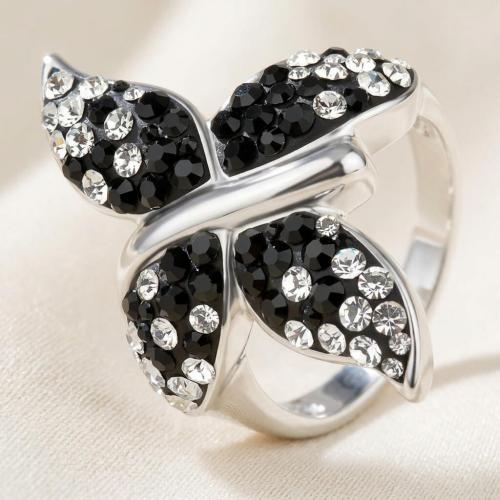 Сребърен пръстен с кристали от Sw® SP689 Black and White