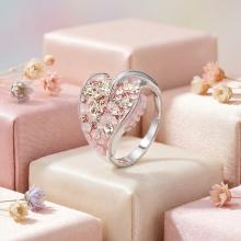 Сребърен пръстен с кристали от Sw® Leaf Marylin