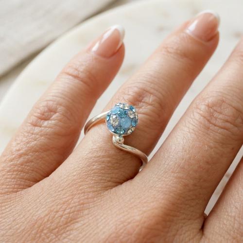 Сребърен пръстен с кристали от Sw® SP731 Deep Blue
