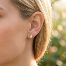 Сребърни обеци Капка с цирконий и златен обков