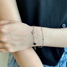 Сребърна гривна One Cleef