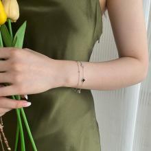 Сребърна гривна One Cleef