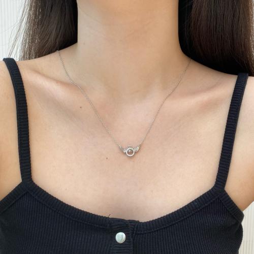 Сребърно колие Крилете на любовта