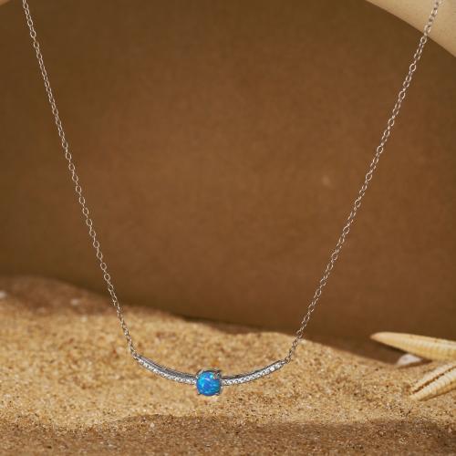 Сребърно колие с опал - антидот за неспокойни мисли