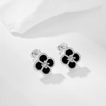 Сребърни обеци с черен оникс One Cleef