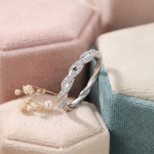  Сребърен пръстен Hug