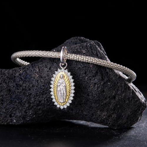 Сребърен медальон с лика на Дева Мария