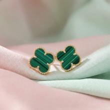 Златни обеци Детелинки с малахит-9мм