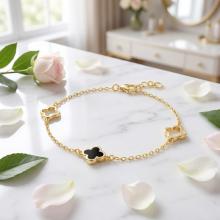 Златна гривна Детелини с оникс