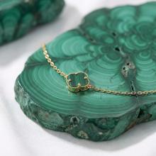 Златна гривна със зелена детелинка-9мм