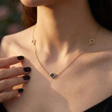 Златно колие Black Clover Златно колие Black Clover