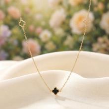 Златно колие Black Clover Златно колие Black Clover