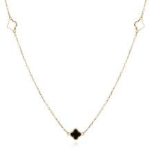 Златно колие Black Clover