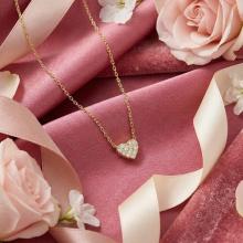 Златно колие Нежно Сърце 5мм Златно колие Нежно Сърце 5мм