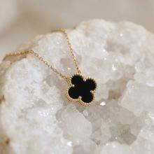 Златно колие Детелинка с оникс-7мм