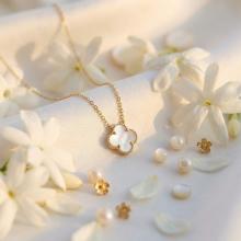 Златно колие Детелинка със седеф 7мм Златно колие Детелинка със седеф 7мм