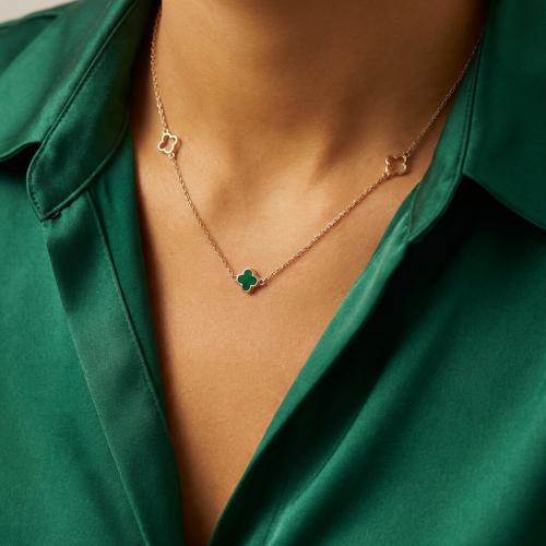 Златно колие Green Clover