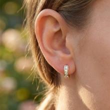 Златни обеци с бели циркони-11мм Златни обеци с бели циркони-11мм