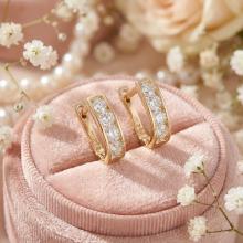 Златни обеци с бели циркони-7мм