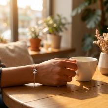 Сребърна гривна с инициали