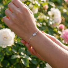 Сребърна гривна с инициали