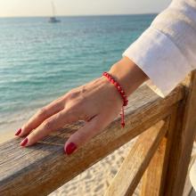 Гривна със златни топчета и тъмно червени мъниста R10 Гривна със златни топчета и тъмно червени мъниста R10