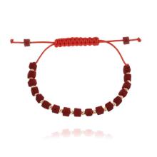 Гривна със златни топчета и тъмно червени мъниста R10 Гривна със златни топчета и тъмно червени мъниста R10