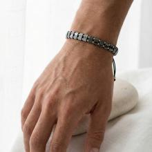 Мъжка гривна със златни топчета и хематит