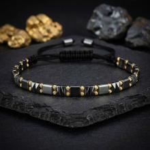 Мъжка гривна със златни топчета и хематит Мъжка гривна със златни топчета и хематит