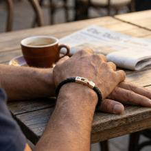 Мъжка златна гривна R19