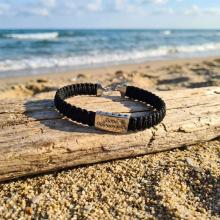 Мъжка плетена гривна R2