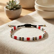 Мъжка гривна със златни топчета и хематит