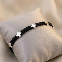 Гривна с конец и сребърни кръстове