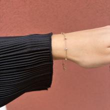 Златна гривна с плочка Дорика Златна гривна с плочка Дорика