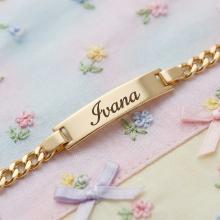 Златна детска гривна с плочка Златна детска гривна с плочка