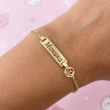 Златна детска гривна с плочка