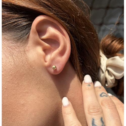 Златни обеци топче 