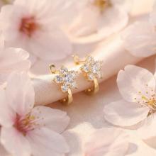 Детски златни обеци Цветенца