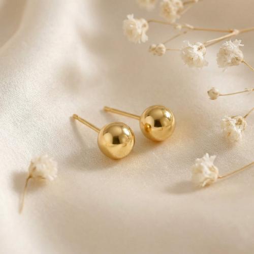 Златни обеци топче 4мм