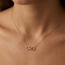 Златно колие бекрайност