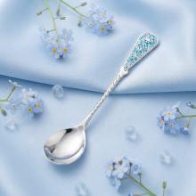 Сребърна лъжица с кристали от Sw® L1 Deep Blue Сребърна лъжица с кристали от Sw® L1 Deep Blue