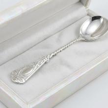 Сребърна лъжица L6