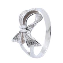Сребърен пръстен с панделка