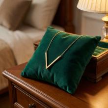 Златно колие Vivian