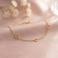 Златна гривна Сърца Златна гривна Сърца