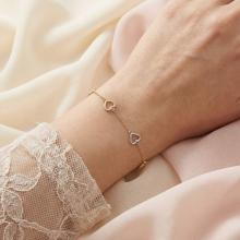 Златна гривна Great love