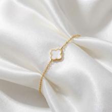 Златна гривна с бял седеф