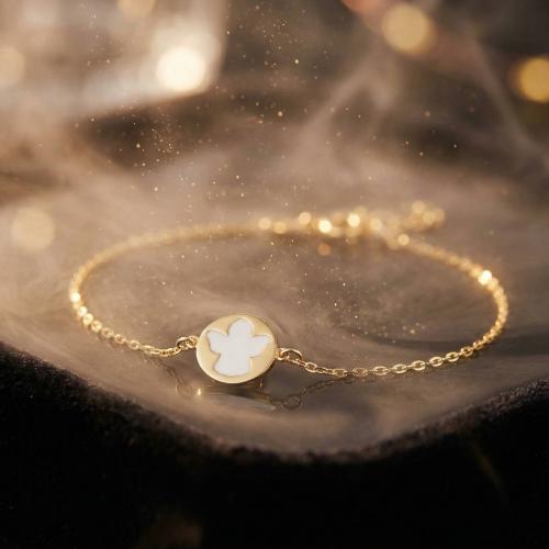 Златна гривна с Ангелче