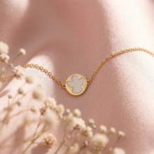 Златна гривна с Ангелче Златна гривна с Ангелче