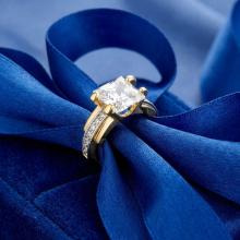 Дамски златен пръстен Angelina